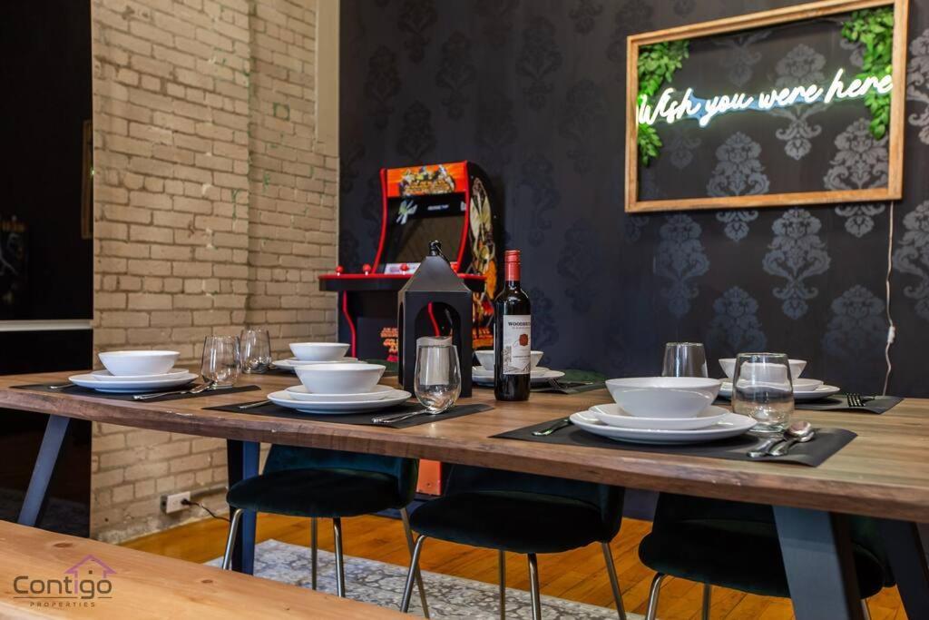 Historic Jd Loft, Near Ice District, Rogers Place, Ug Parking إيدمونتون المظهر الخارجي الصورة