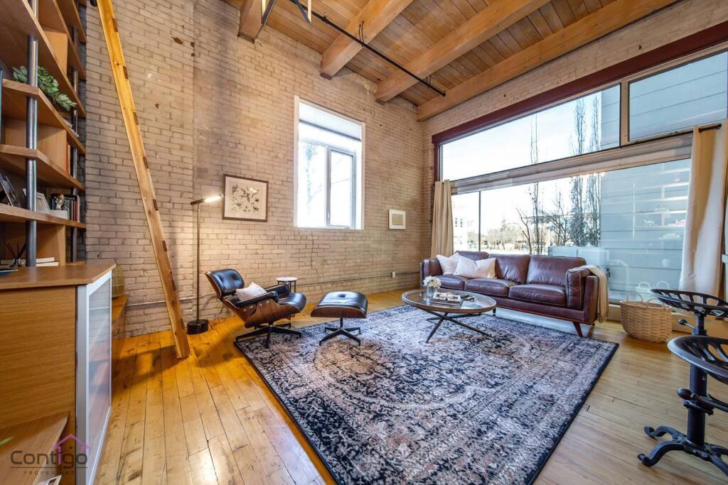 Historic Jd Loft, Near Ice District, Rogers Place, Ug Parking إيدمونتون المظهر الخارجي الصورة