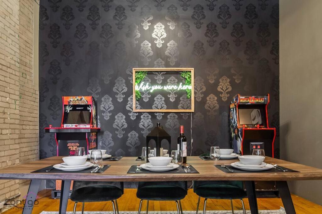 Historic Jd Loft, Near Ice District, Rogers Place, Ug Parking إيدمونتون المظهر الخارجي الصورة