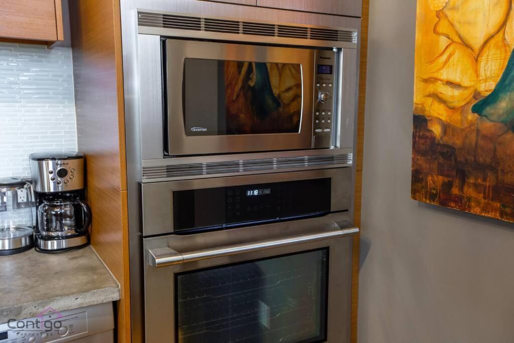 Historic Jd Loft, Near Ice District, Rogers Place, Ug Parking إيدمونتون المظهر الخارجي الصورة