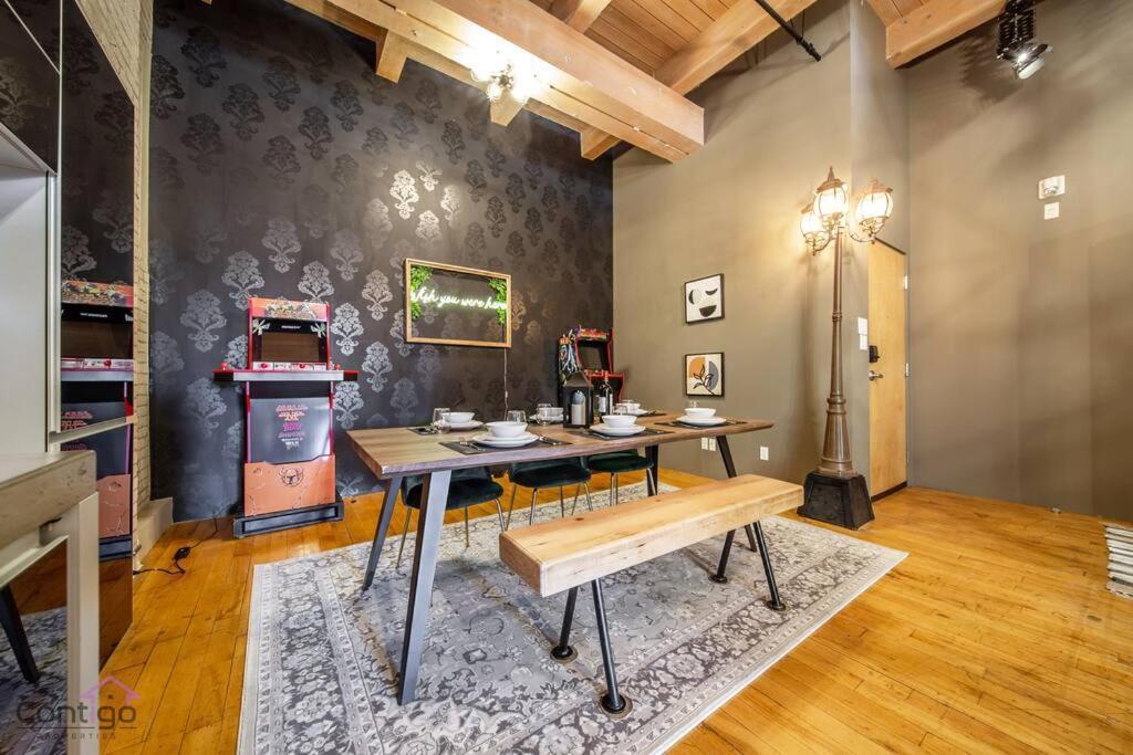 Historic Jd Loft, Near Ice District, Rogers Place, Ug Parking إيدمونتون المظهر الخارجي الصورة