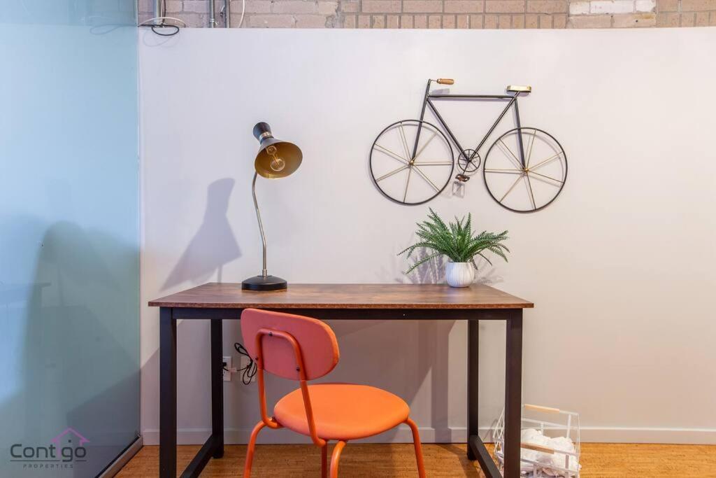 Historic Jd Loft, Near Ice District, Rogers Place, Ug Parking إيدمونتون المظهر الخارجي الصورة