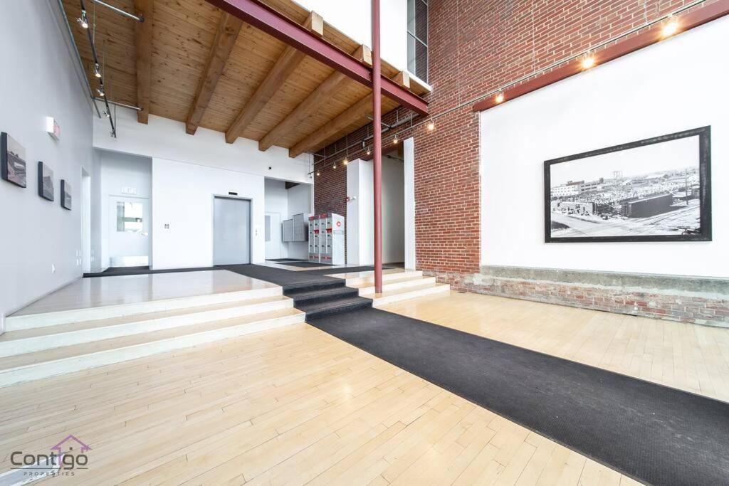Historic Jd Loft, Near Ice District, Rogers Place, Ug Parking إيدمونتون المظهر الخارجي الصورة